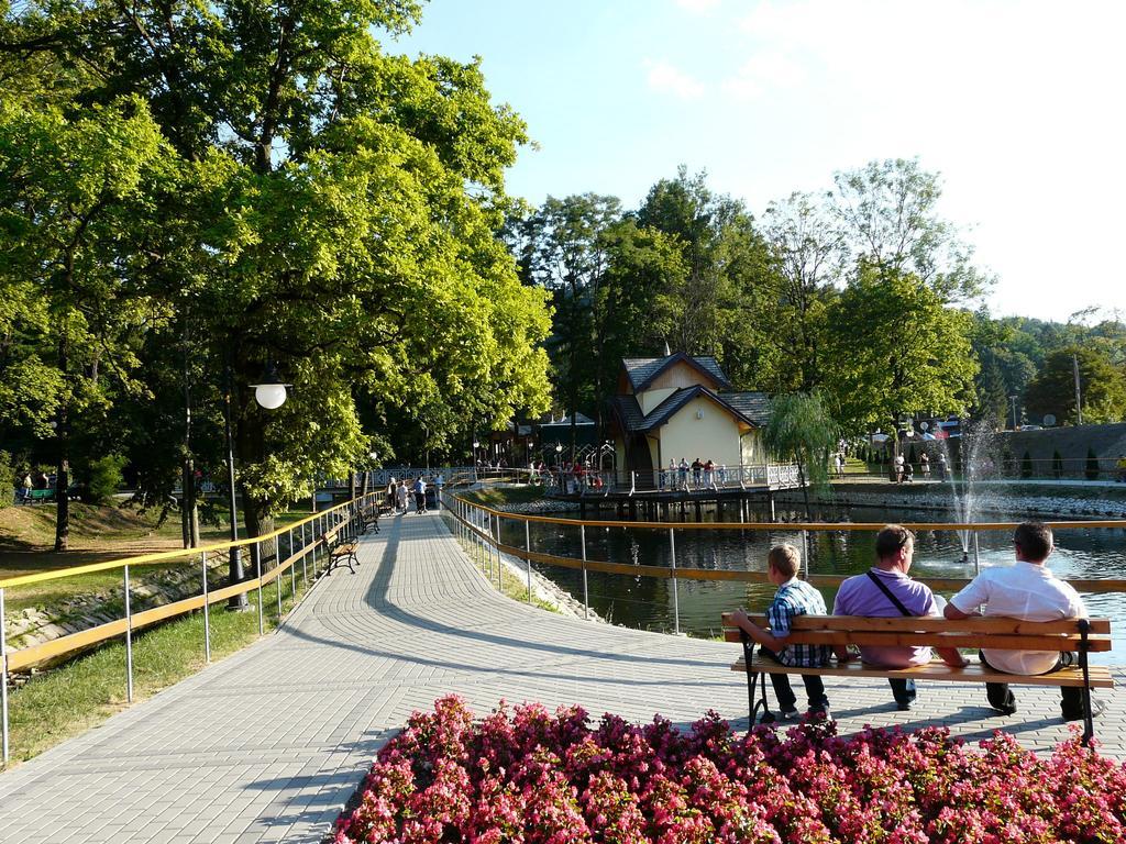 Villa Asturia Rymanow-Zdroj Exterior foto